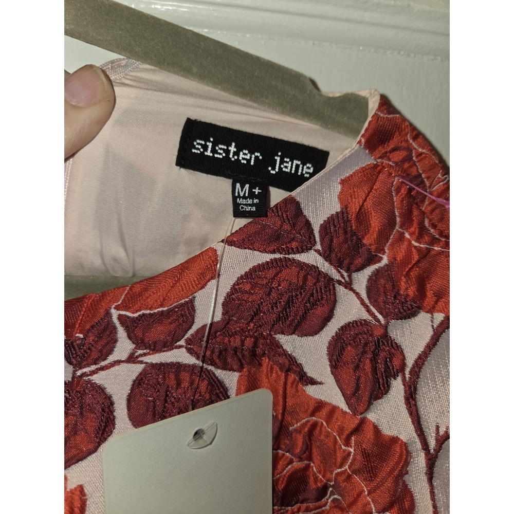 Sister Jane Wild Berry Floral Jacquard Mini Dress. Vibrant Rose. M - Picture 2 of 13